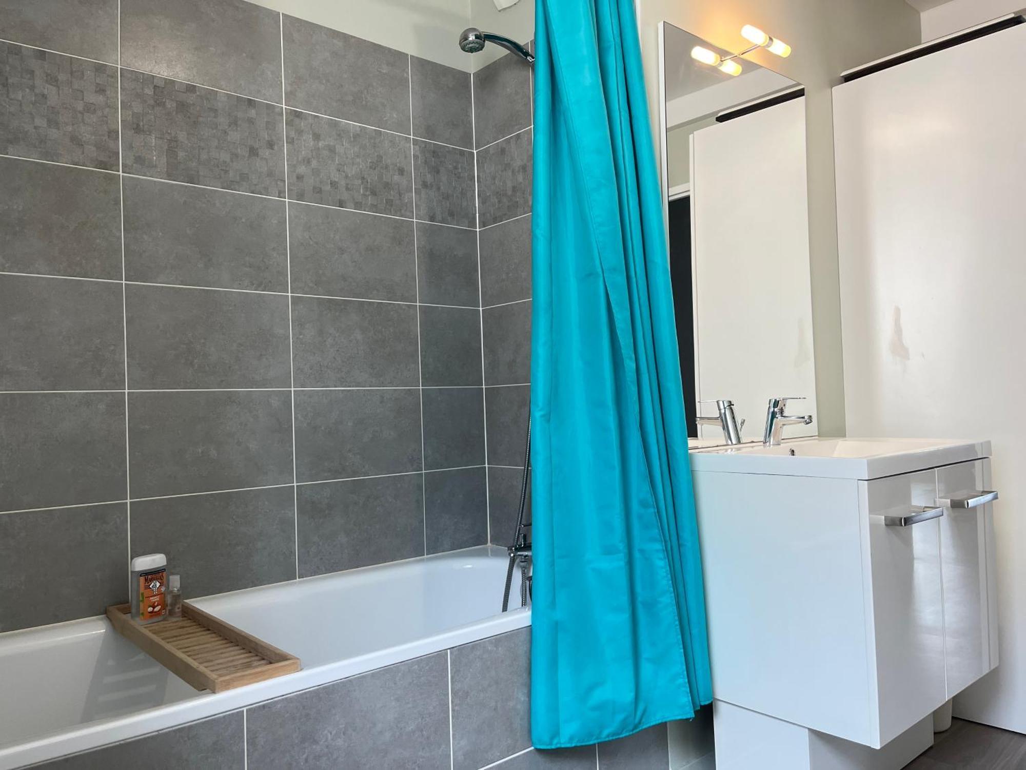 Le Luxury - Rooftop - Circuit - 4 Pers Apartment Le Mans Ngoại thất bức ảnh